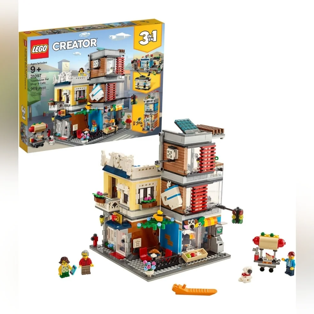 Lego Creator 3-in-1 31097 Townhouse Pet Shop And Cafe NWT Building Toy Set